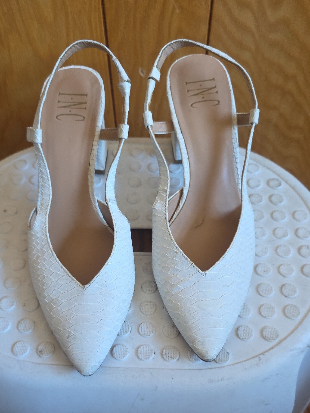 INC International Concepts White Textured Pointed Slingback Heels